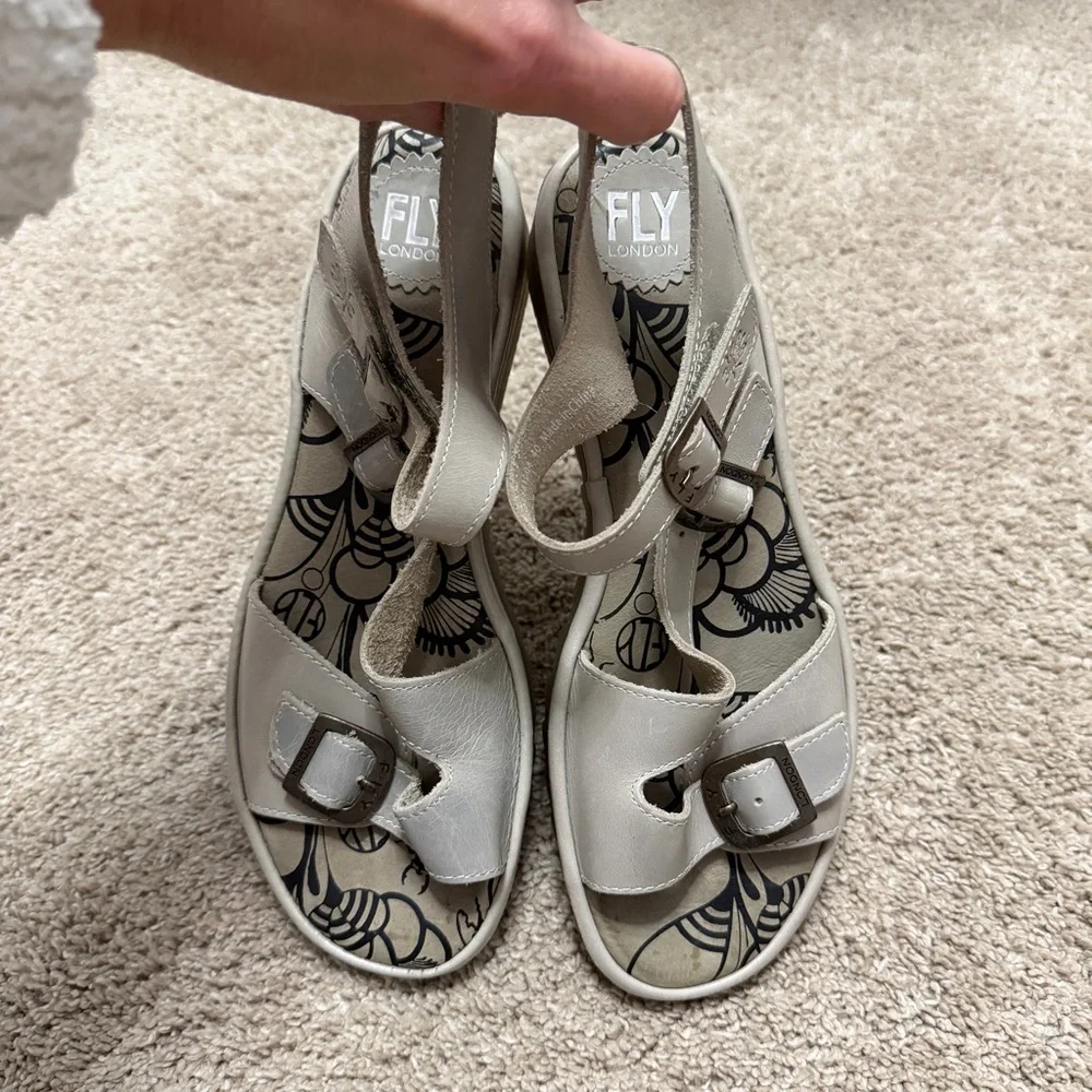 FLY London Leather Ankle Strap Wedge Leather Sandals Gray Size 40